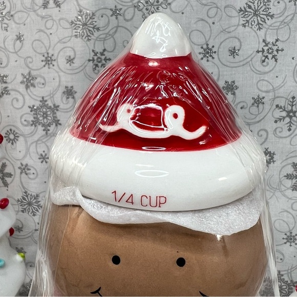 Christmas Peppermint Gingerbead Snowman Ceramic Stacked Measuring Cups - Picture 5 of 12